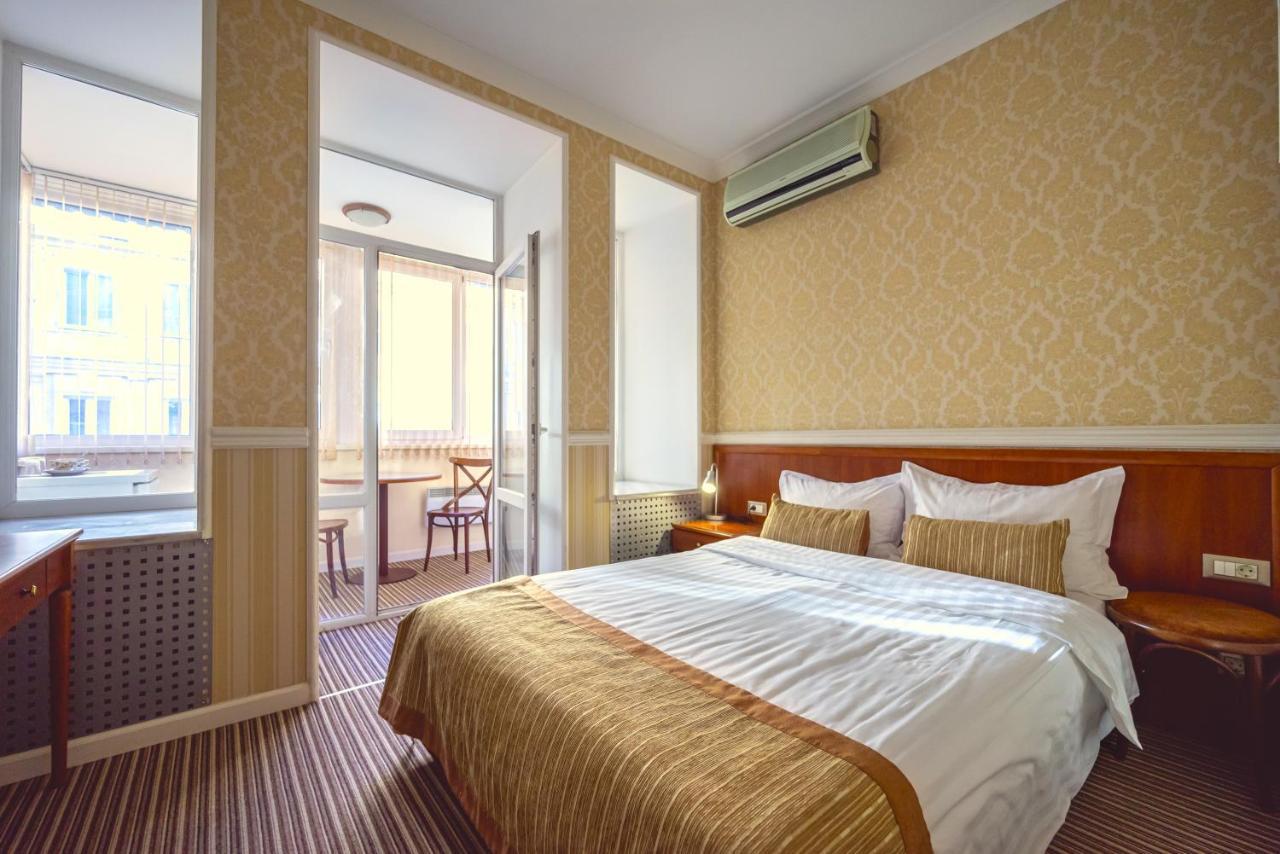 Consul Hotel Консул Oldenburg Bagian luar foto