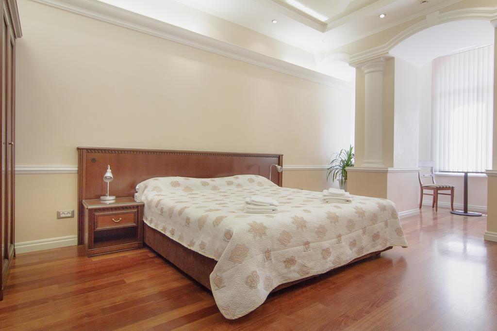 Consul Hotel Консул Oldenburg Ruang foto