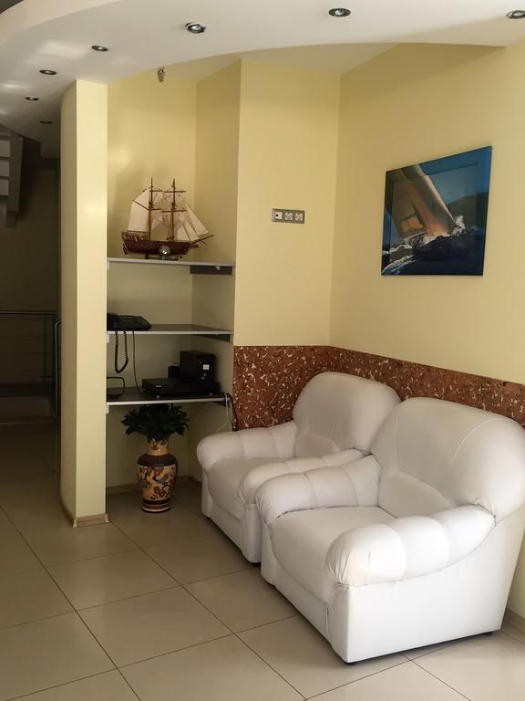 Consul Hotel Консул Oldenburg Bagian luar foto
