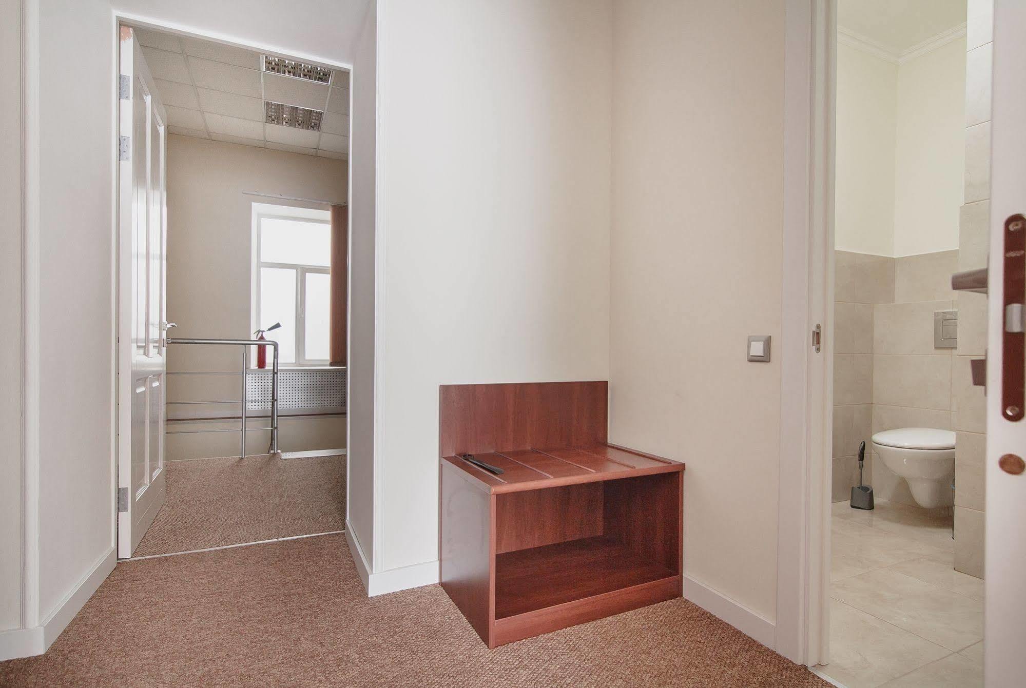 Consul Hotel Консул Oldenburg Bagian luar foto